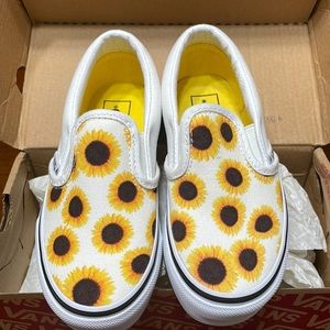 Beautiful Vans Shoes for girl size 11